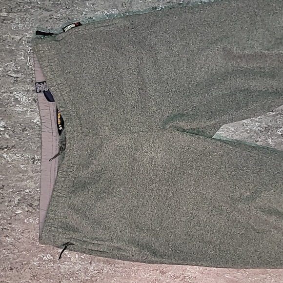 Vintage. Made in USA. Eddie Bauer. Ebtek. Polartec. Fleece. Sweatpants. Men's M - Picture 7 of 16